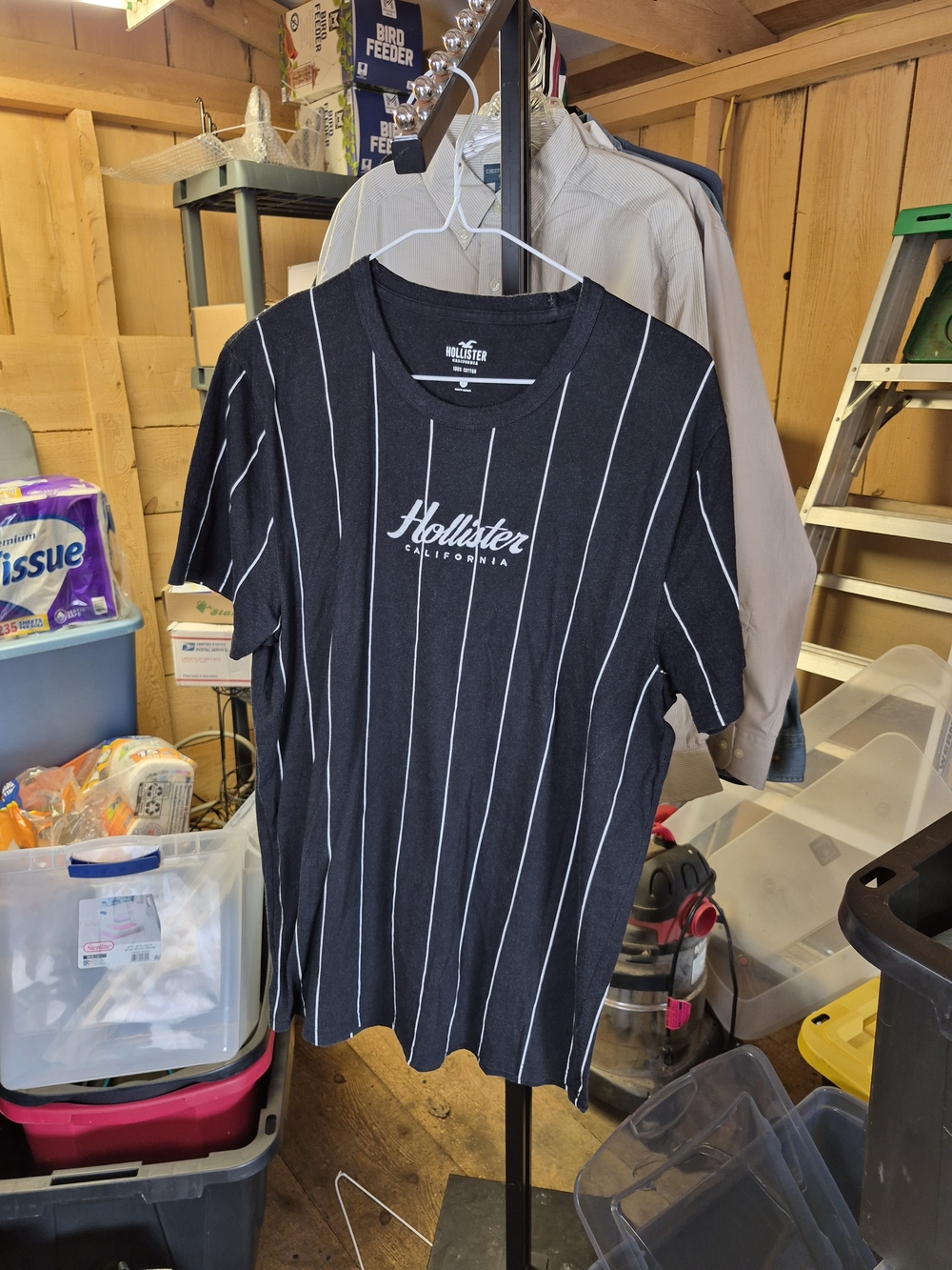 Hollister Black Pinstripe Logo Short Sleeve Tee Bin 52